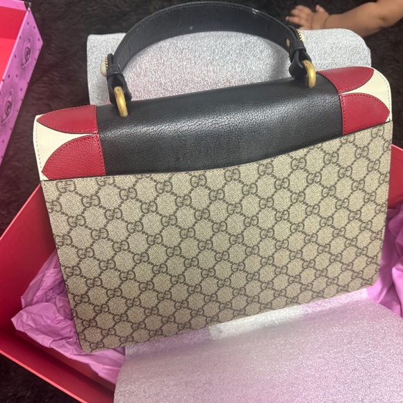 100% authentic Gucci handbag - Picture 3 of 16